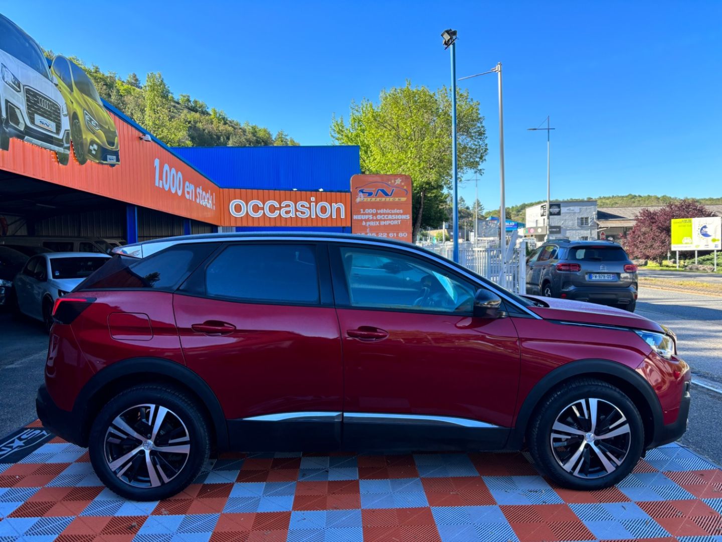 PEUGEOT 3008 - PureTech 130 EAT8 ALLURE Toit Noir