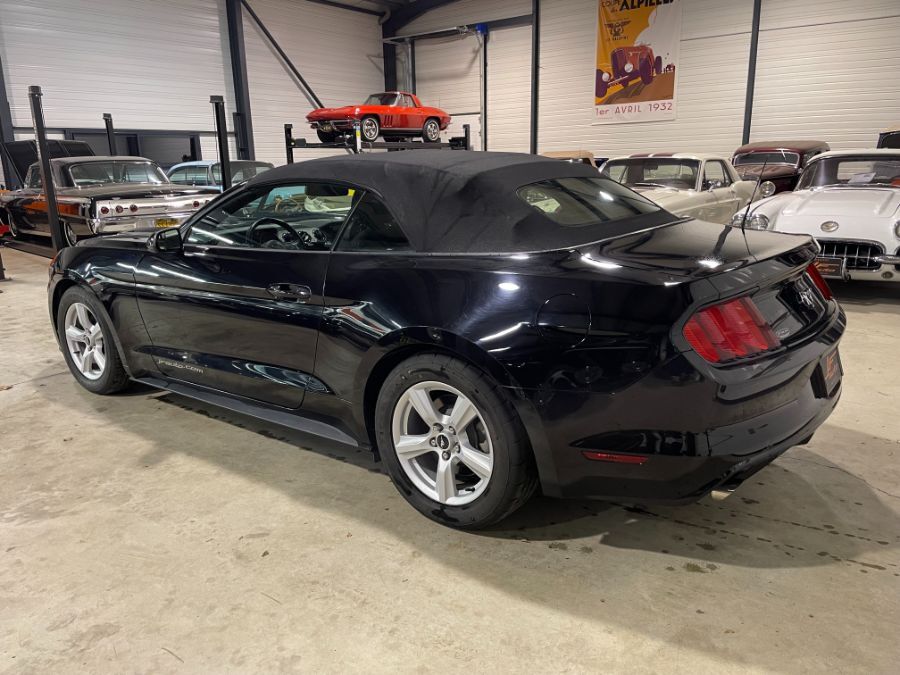 FORD MUSTANG V6 CABRIOLET - CABRIOLET V6