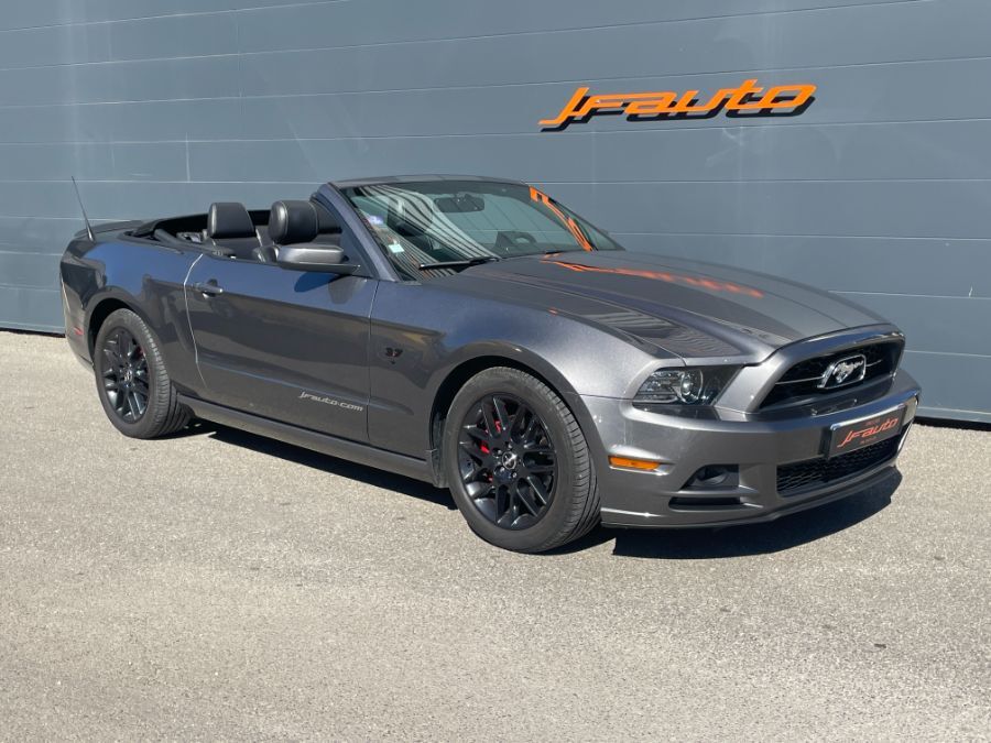 FORD MUSTANG V6 CABRIOLET - 3.7 V6 CABRIOLET (2012)