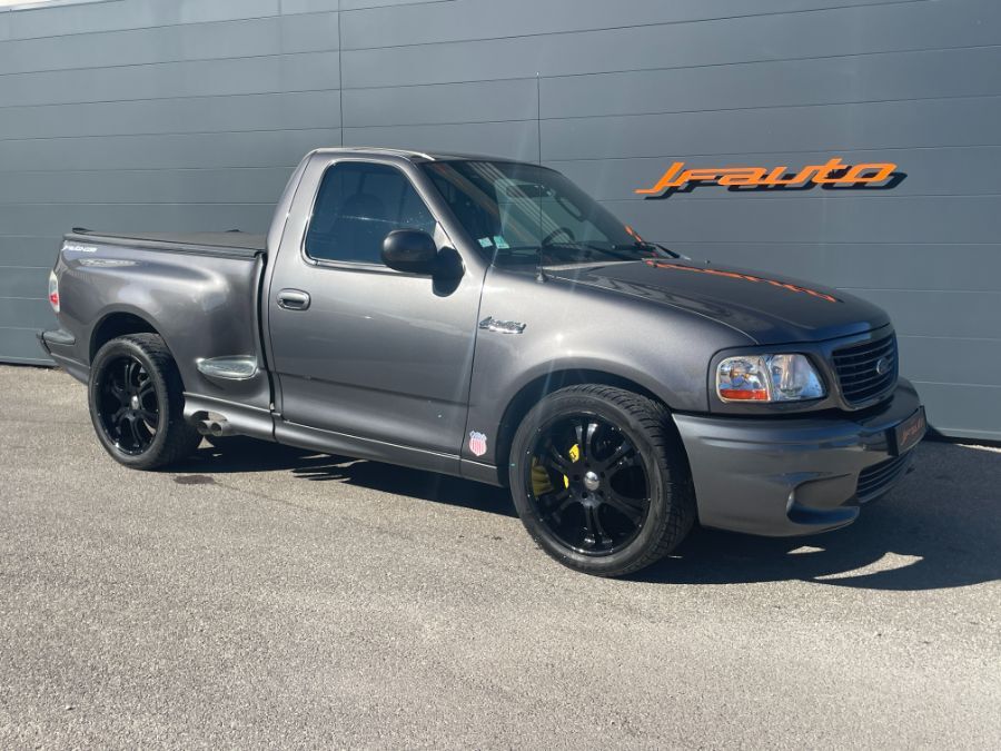 FORD F150 SINGLE CAB SVT LIGHTING - 5.4 V8 380 SVT LIGHTING BVA (2004)