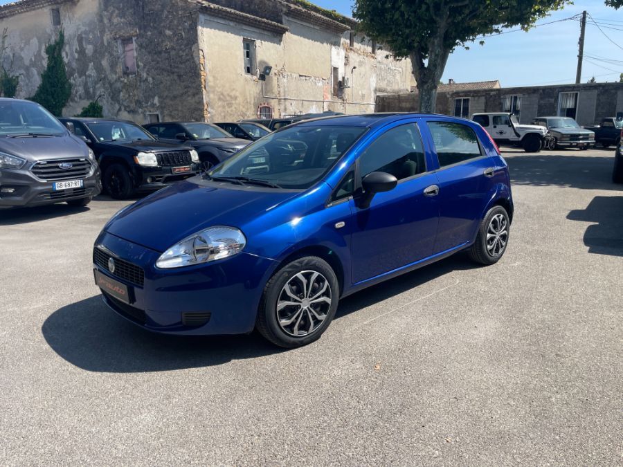 FIAT PUNTO I PHASE 1 - AUTRE VERSION ESSENCE BVM (2006)