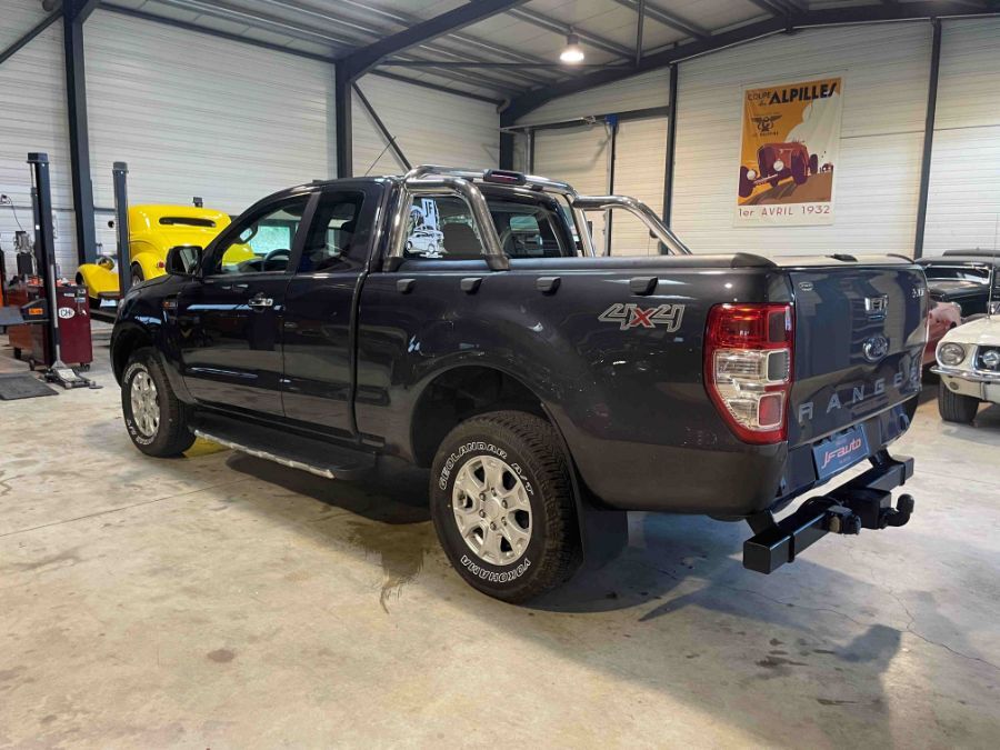 FORD RANGER - SUPER CABINE 2.2 TURATORQ 160 ch XLT