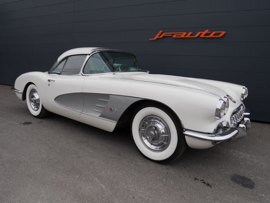 CHEVROLET CORVETTE - C1