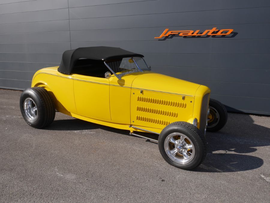 FORD 32 ROADSTER REPLICA - V8 18