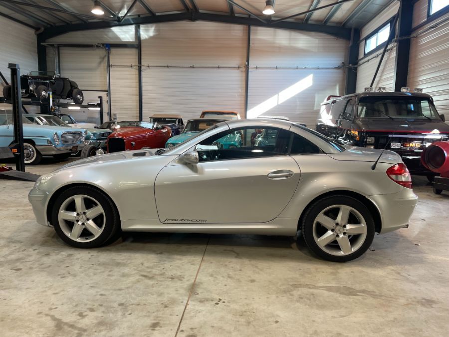 MERCEDES-BENZ SLK II (R171 - PHASE 2) - 200 KOMPRESSOR 162 cv CABRIOLET 2P