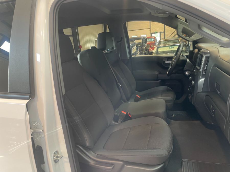 CHEVROLET SILVERADO - DOUBLE CAB 5.3 L CUSTOM V8