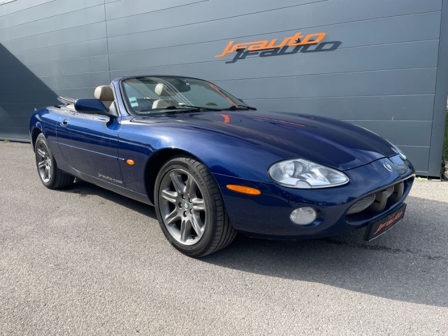 JAGUAR XK 8 CABRIOLET - 4.0 l V8 CABRIOLET