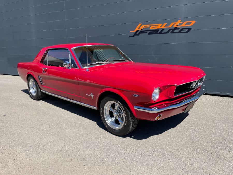 FORD MUSTANG - COUPE V8 BVA 1966