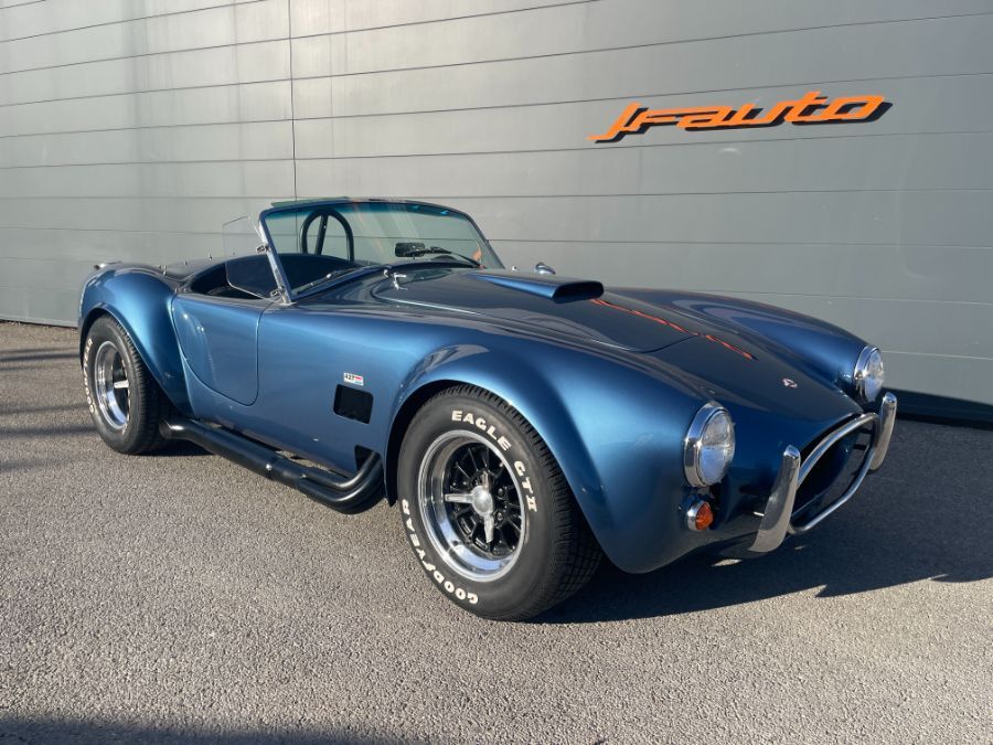 AC COBRA CONTEMPORARY CLASSIC - 427 AC COBRA REPLICA