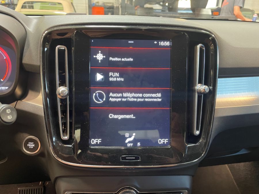 VOLVO XC 40 D3 GEARTRONIC 8 150 ch BUSINESS - D3 GEARTRONIC 8 BUSINESS