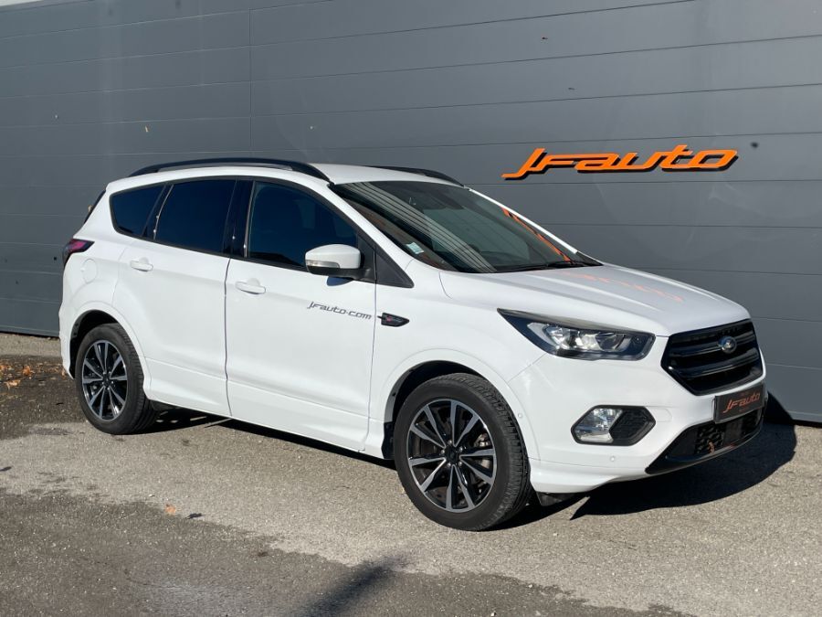 FORD KUGA - 1.5 TDCi 120 ch BVM ST-LINE